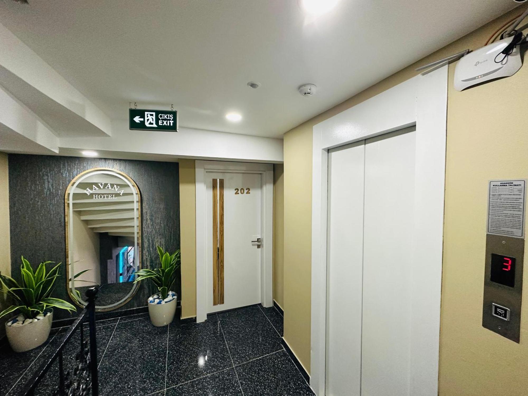 Taksim Havana Hotel Suites イスタンブール エクステリア 写真